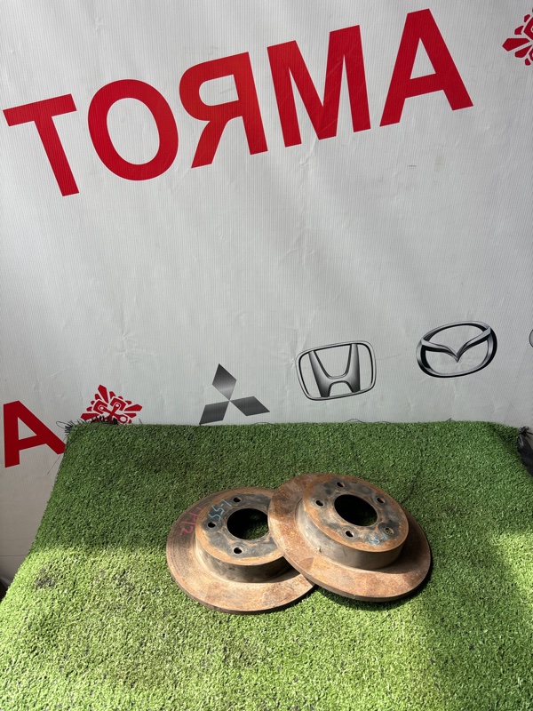 Тормозной диск Nissan Avenir A33 QR-20 задний