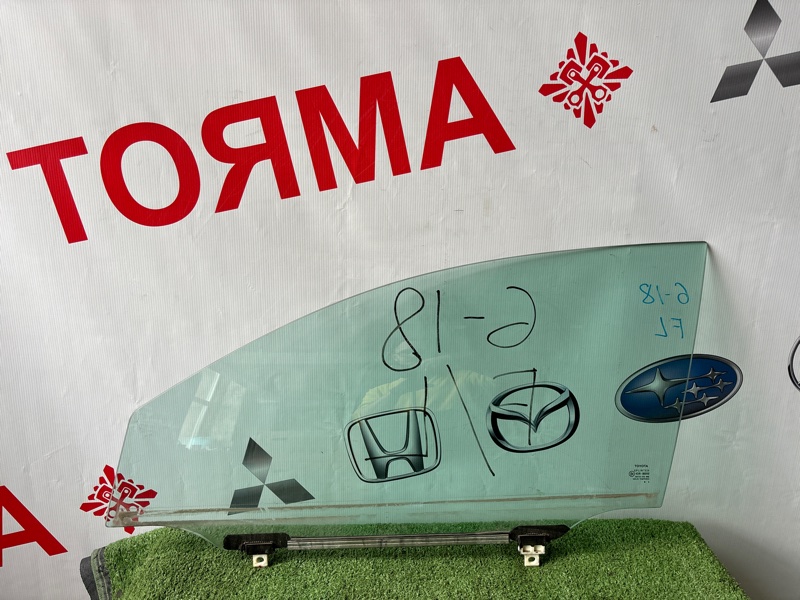 Стекло двери Toyota Avensis AZT250 2004 переднее левое