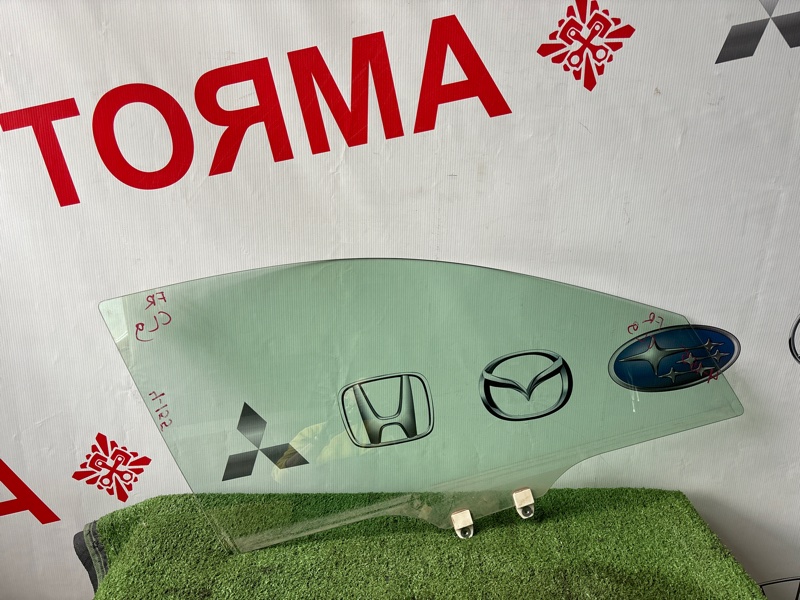 Стекло двери Honda Accord CL7 переднее правое