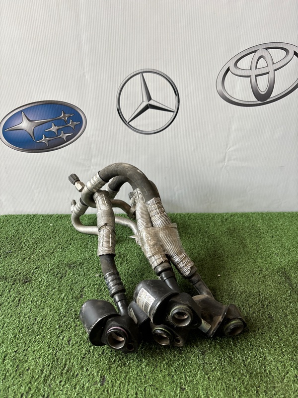 Шланг кондиционера Mercedes c-class W203 M112.912 2001 (б/у)