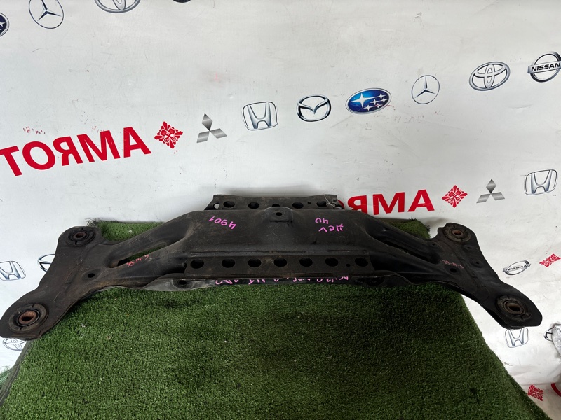 Балка задняя TOYOTA CAMRY AVV50 (б/у)