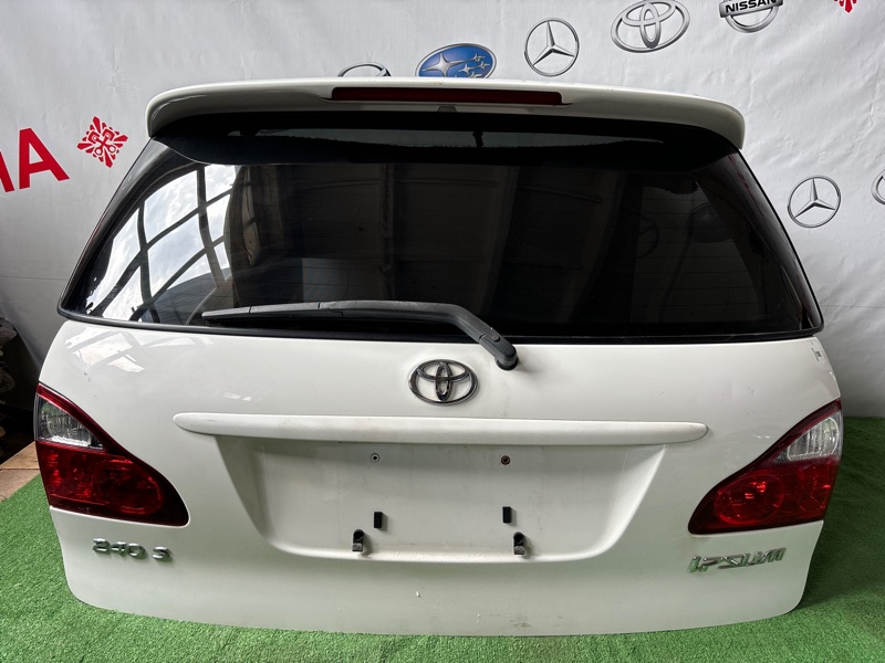 Дверь 5-я TOYOTA IPSUM ACM21 (б/у)