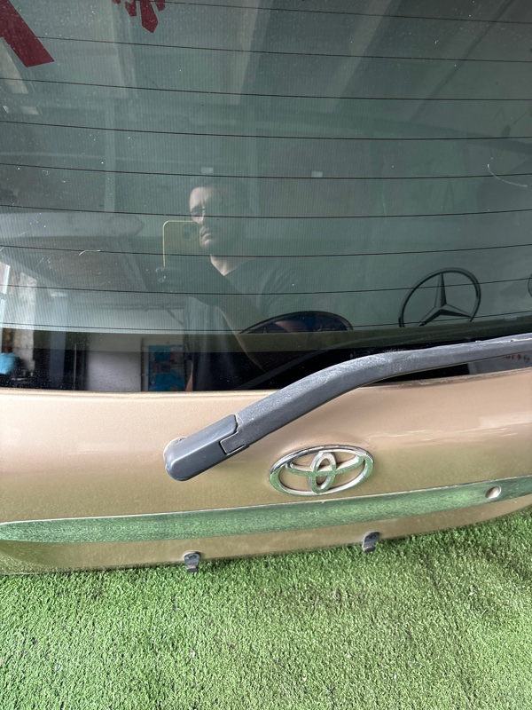 Мотор заднего дворника TOYOTA ALLEX NZE121 (б/у)