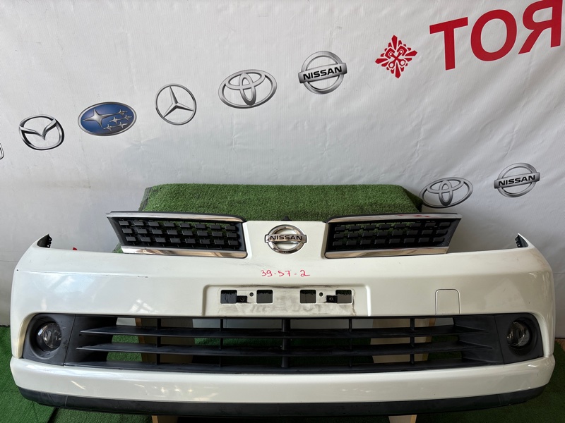 Бампер NISSAN TIIDA C11 передний (б/у)