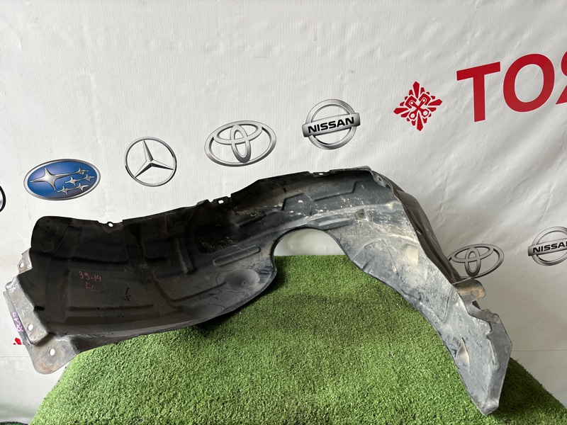 Подкрылок TOYOTA CAMRY ACV30 передний левый (б/у)