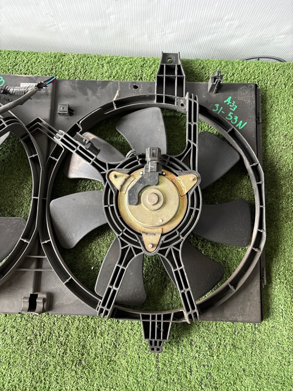 Диффузор радиатора NISSAN CEFIRO A33