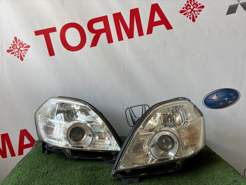 Фара Nissan TEANA J31 (б/у) Фара Nissan TEANA J31 (б/у)