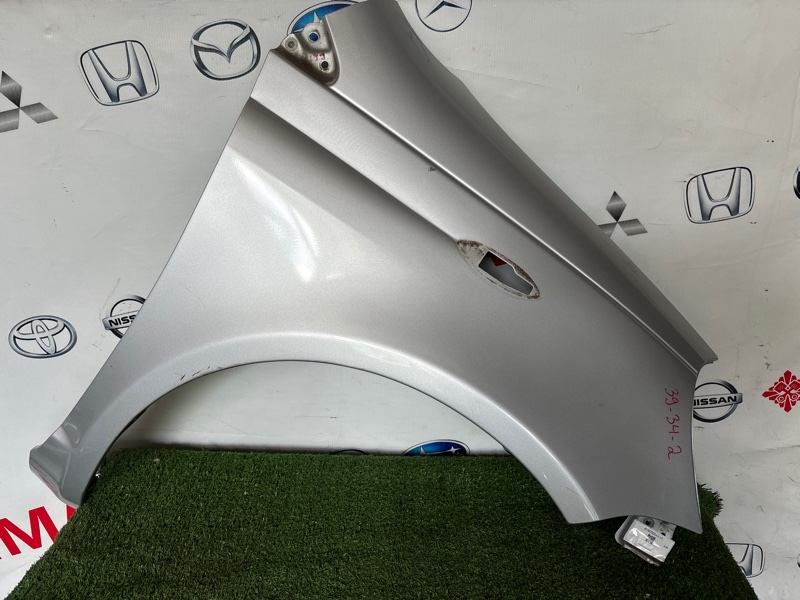 Крыло TOYOTA VITZ NCP10 переднее правое (б/у)