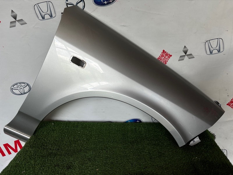 Крыло NISSAN WINGROAD BBVY11 переднее правое (б/у)