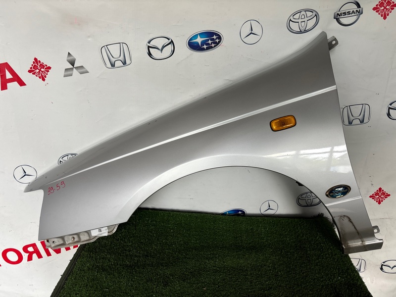 Крыло NISSAN BLUEBIRD ENU14 переднее левое (б/у)