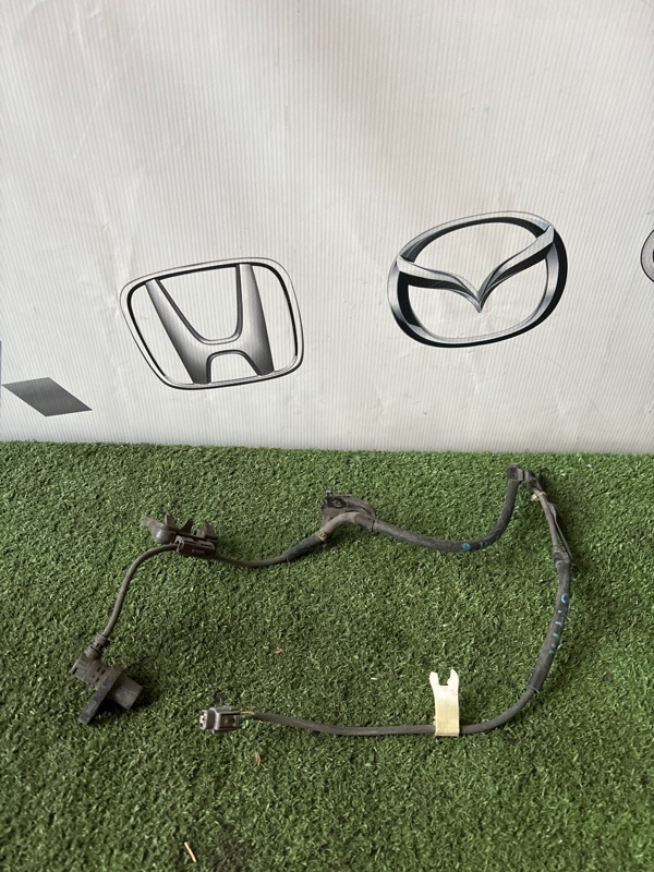 Датчик abs передний правый TOYOTA Aurion 2006 ACV40 2az 89542-33090 Б/У