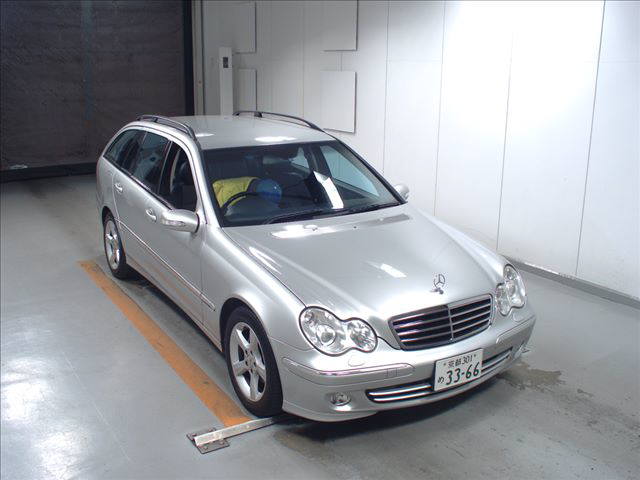 Автомобиль Mercedes c-class W203 M271.946 2004 года в разбор
