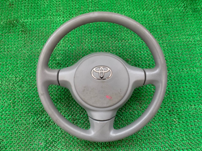 Руль Toyota Sienta NCP81 (б/у)