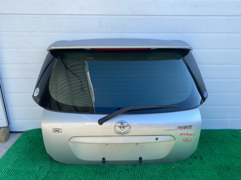 Дверь 5-я Toyota Corolla Runx NZE121 задняя (б/у)