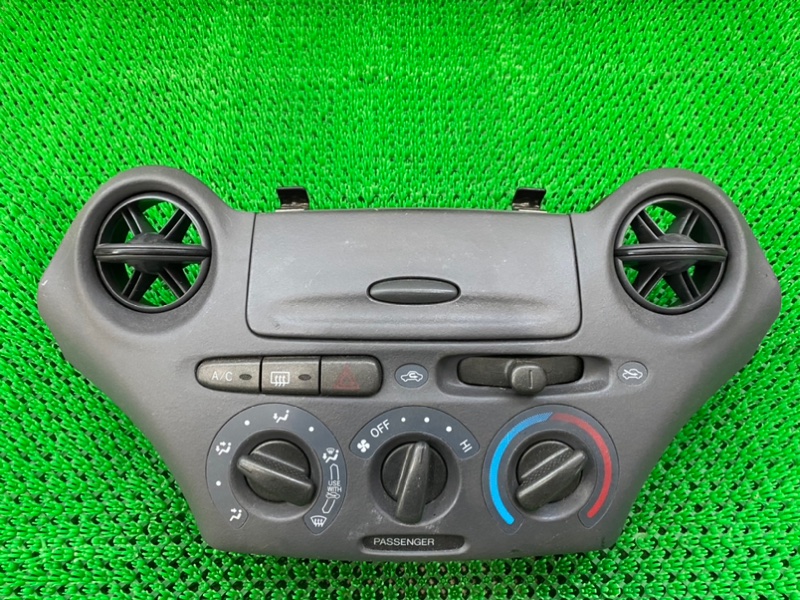 климат контроль витц 130. климат контроль витц 1. блок управления климат-контролем платц. Vitz 2008 климат контроль. тойота витц климат контроль.