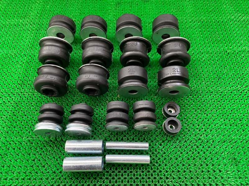 Подушка Кузова TOYOTA Land Cruiser Prado GRJ150