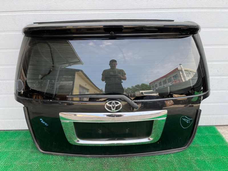 Дверь 5-я Toyota Corolla Rumion NZE151 задняя (б/у)