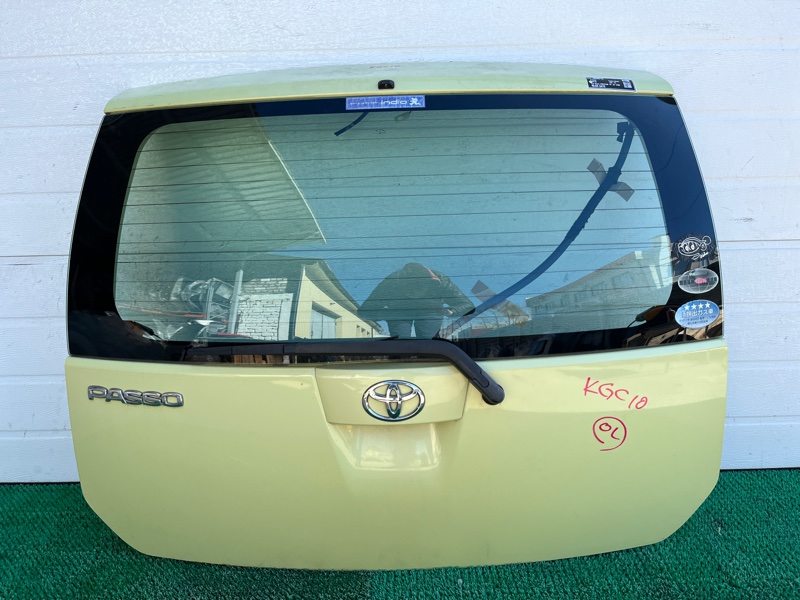 Дверь 5-я Toyota Passo KGC10 задняя (б/у)