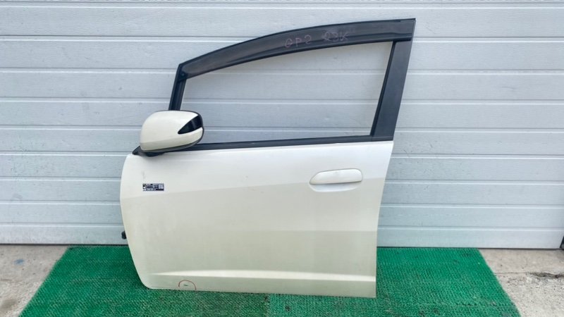 Дверь Honda Fit Shuttle GP2 передняя левая (б/у)