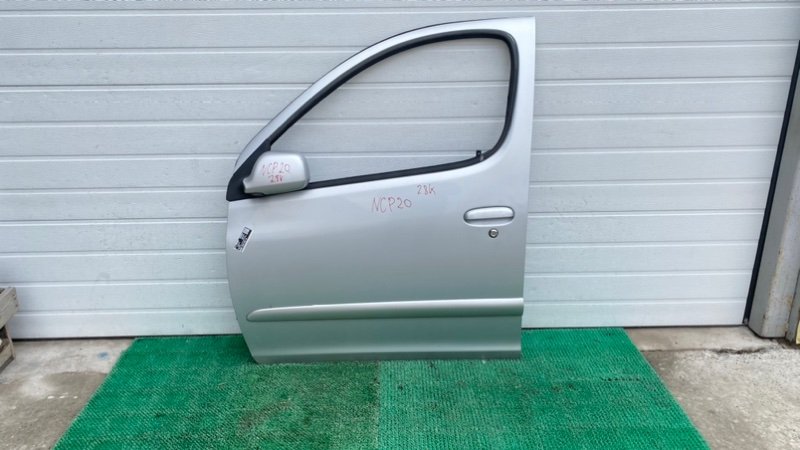 Дверь Toyota Funcargo NCP20 передняя левая (б/у)