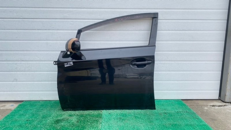 Дверь Toyota Prius ZVW30 передняя левая (б/у)