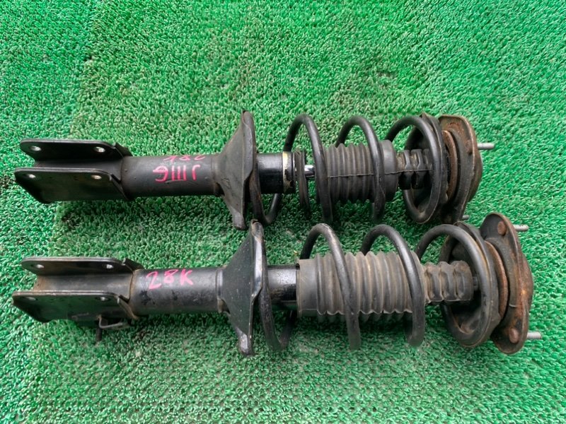 Стойка подвески Daihatsu Terios Kid J111G передняя (б/у)