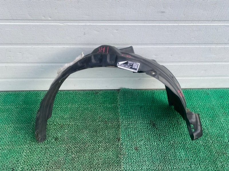 Подкрылок Honda N-Wgn JH1 передний правый (б/у)