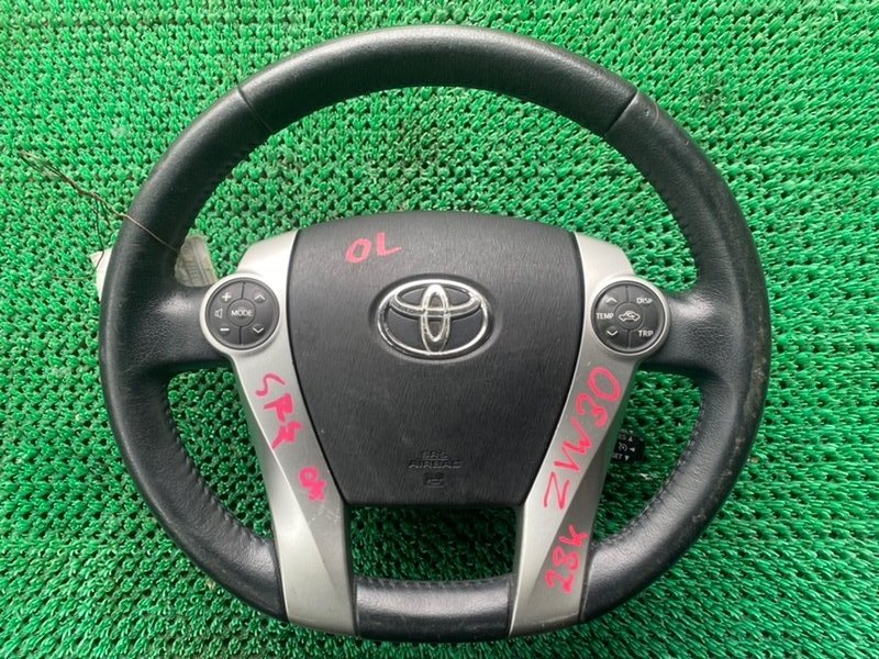 Руль Toyota Prius ZVW30 2012 (б/у)
