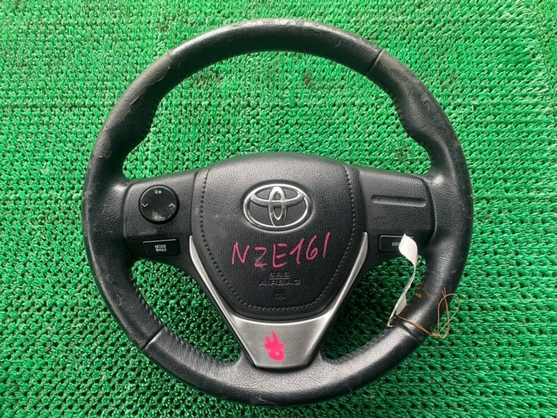 Руль Toyota Corolla Axio NZE161 2013 (б/у)