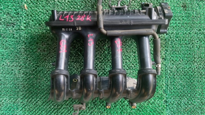 Коллектор впускной Honda Fit GD1 L13A (б/у)