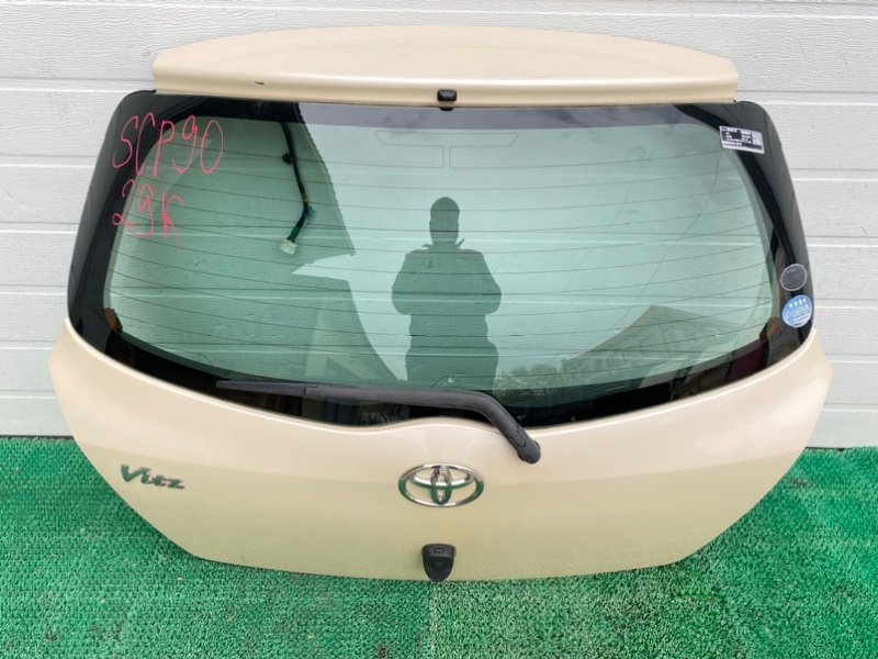 Дверь 5-я Toyota Vitz SCP90 задняя (б/у)