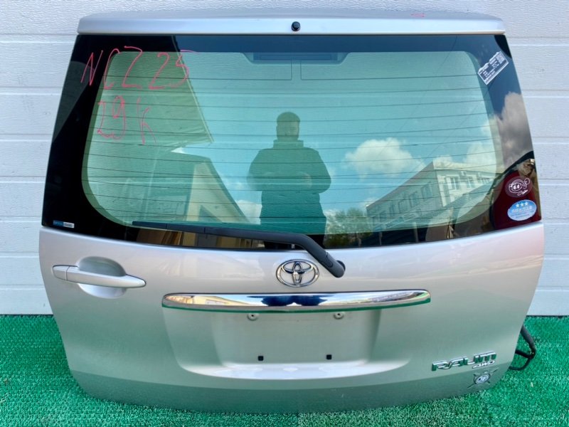 Дверь 5-я TOYOTA RAUM NCZ25 задняя (б/у)