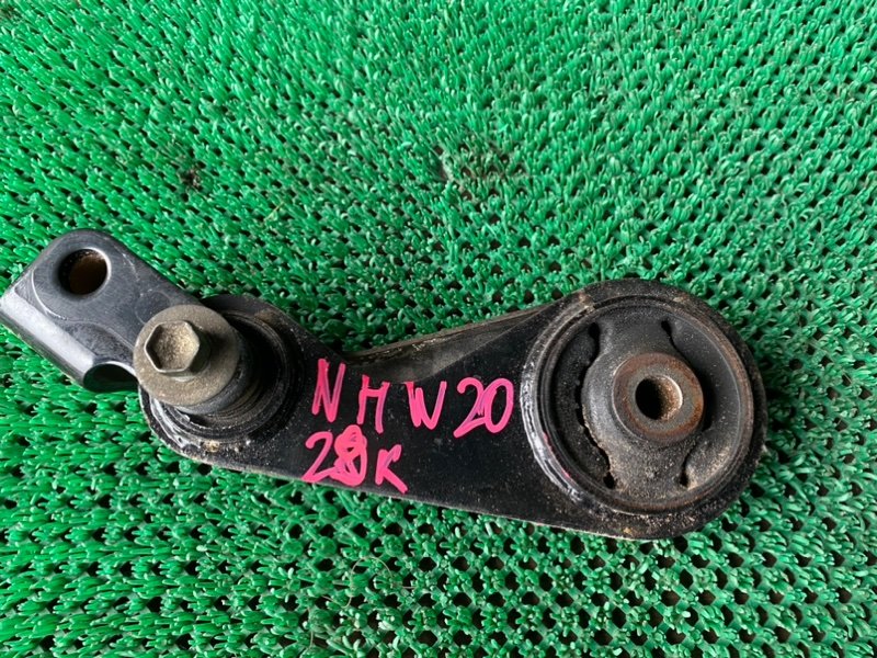 Подушка двигателя Toyota Prius NHW20 1NZFXE задняя (б/у)