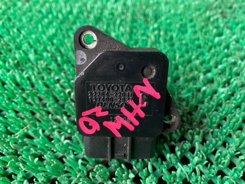 Датчик расхода воздуха Toyota Prius NHW20 1NZFXE (б/у)