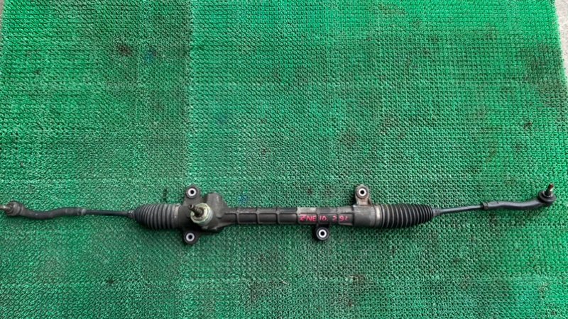 Рулевая рейка Toyota Wish ZNE10 1ZZFE (б/у)