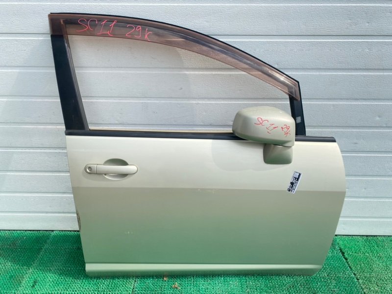 Дверь Nissan Tiida Latio SC11 передняя правая (б/у)