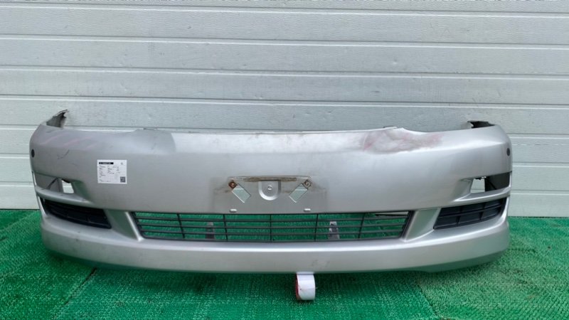 Бампер Toyota Ipsum ACM21 передний (б/у)