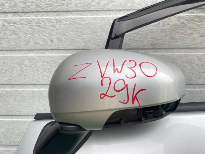 Зеркало Toyota Prius ZVW30 переднее левое (б/у)