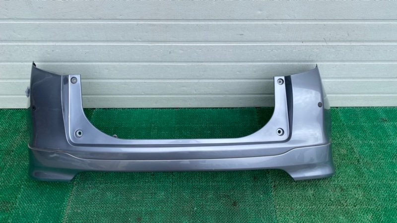 Бампер Toyota Ractis NCP105 задний (б/у)