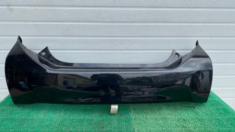 Бампер Toyota Aqua NHP10 задний (б/у)