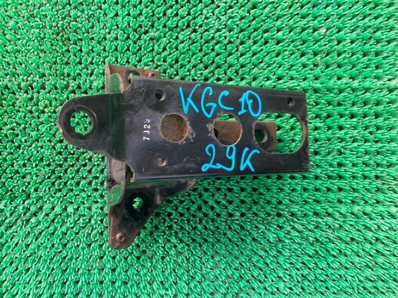 Подушка двигателя TOYOTA PASSO KGC10 1KRFE левая (б/у)