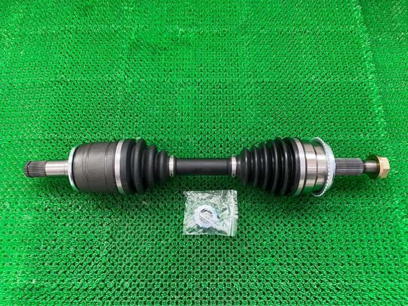 Привод MITSUBISHI PAERO V83W 4M40 передний левый