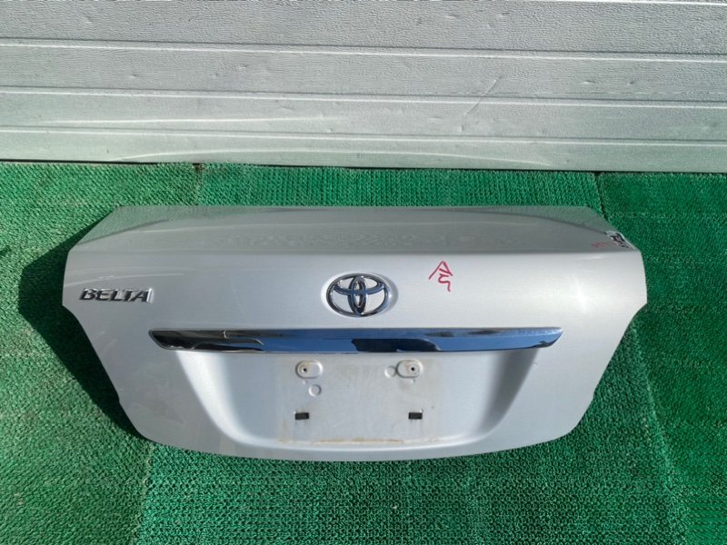 Крышка багажника TOYOTA BELTA ­SCP92 (б/у)