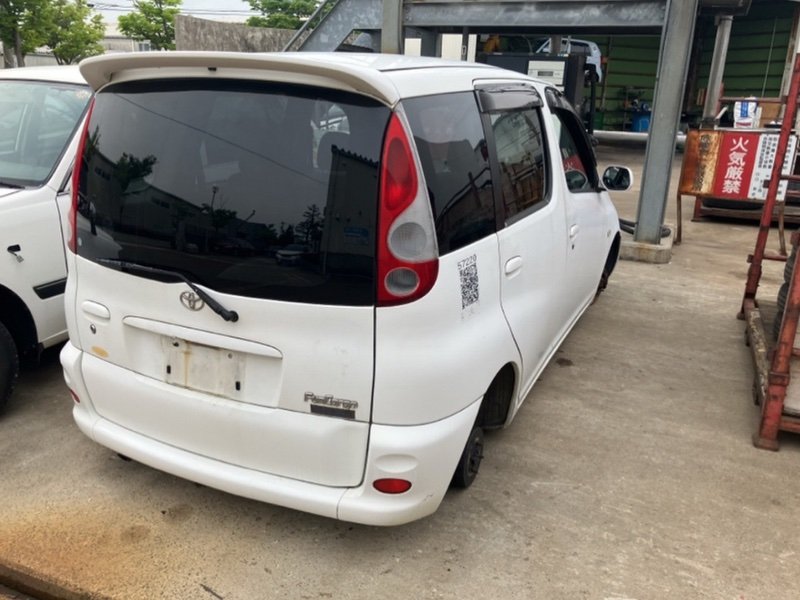 Бампер TOYOTA FUNCARGO NCP25 задний (б/у)