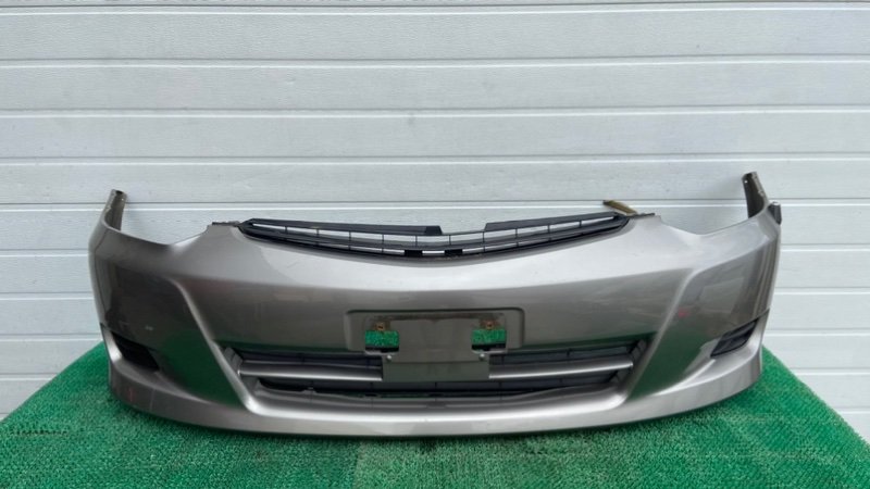 Бампер TOYOTA WISH ZNE10 передний (б/у)