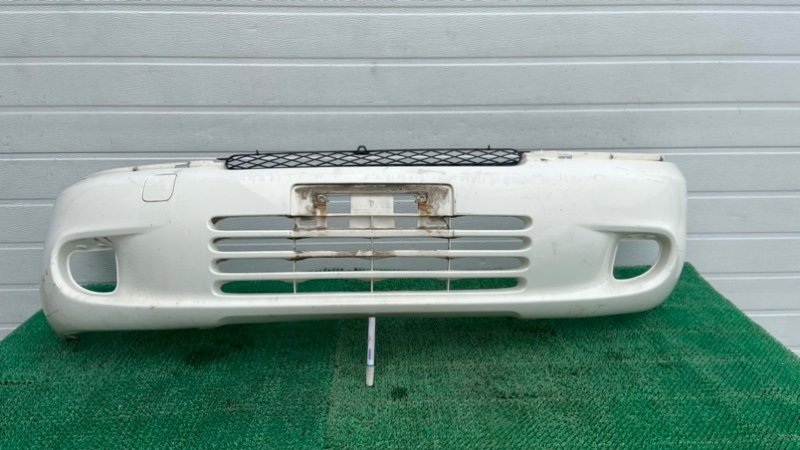 Бампер TOYOTA FUNCARGO NCP25 передний (б/у)