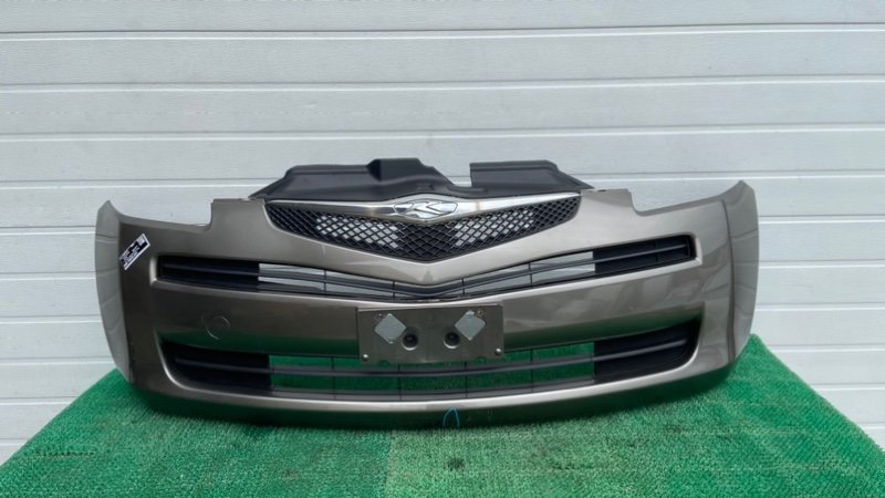 Бампер TOYOTA RACTIS NCP105 передний (б/у)
