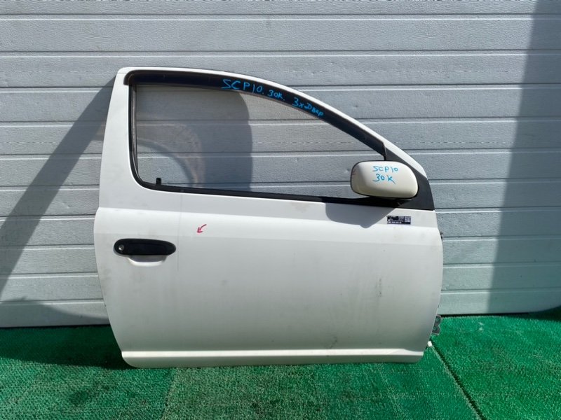 Дверь TOYOTA VITZ SCP10 передняя правая (б/у)