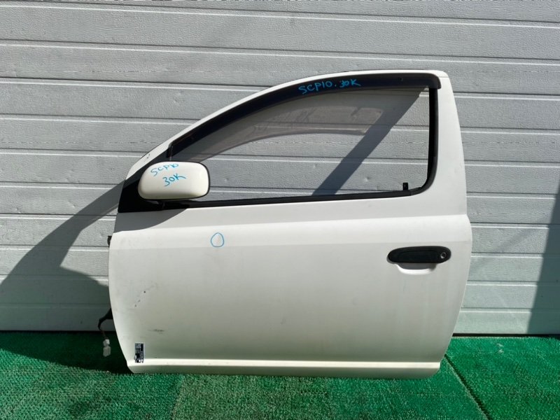 Дверь TOYOTA VITZ SCP10 передняя левая (б/у)