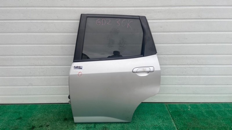 Дверь HONDA FIT GD2 задняя левая (б/у)